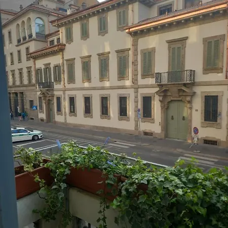 Apartment Corso Venezia 33