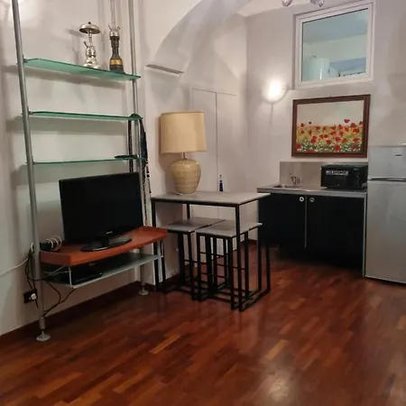 Corso Venezia 33 * Milaan